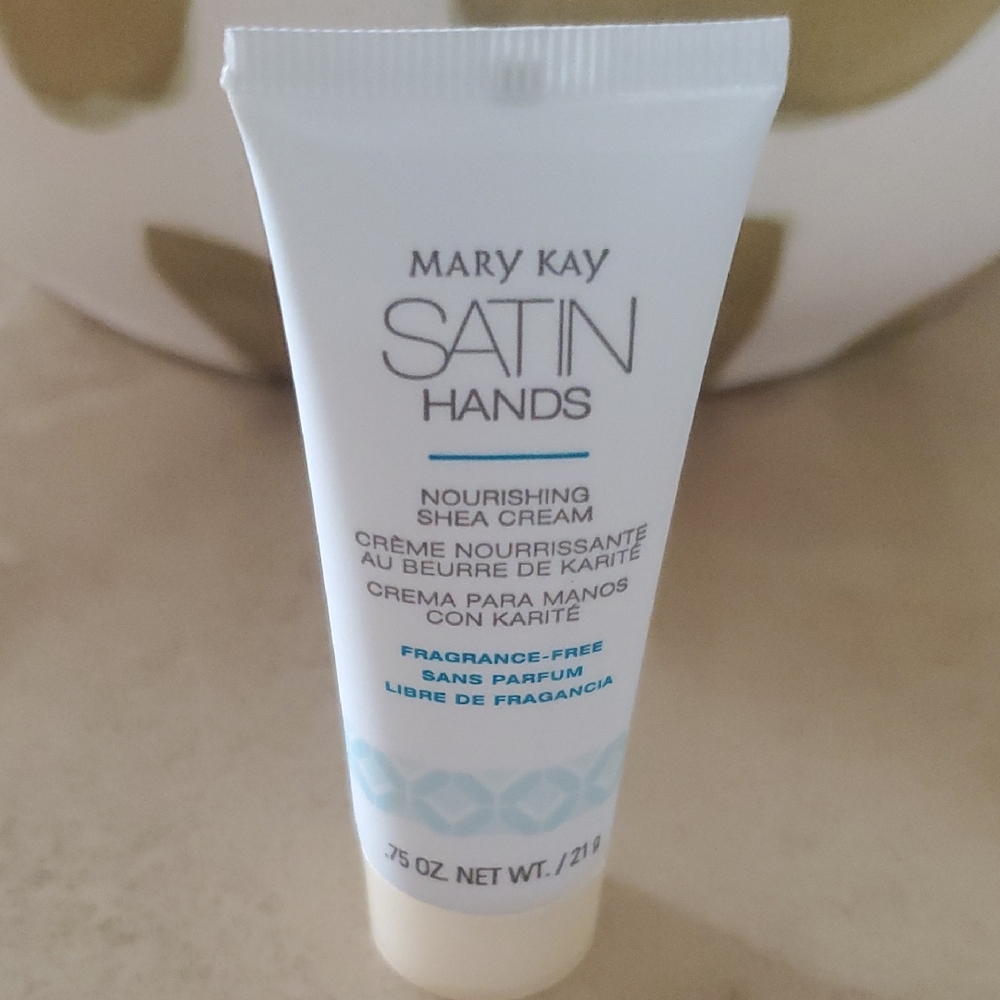 Mary Kay Satin Hands Shea Cream